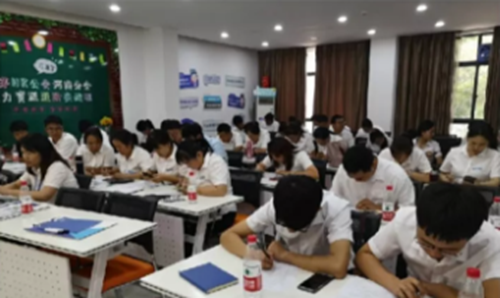 鄭州華巖清洗養(yǎng)護(hù)技術(shù)有限公司 鄭州華巖清洗養(yǎng)護(hù)技術(shù)有限公司